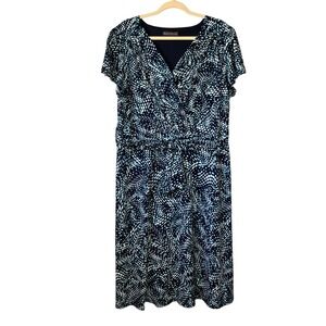 Jessica‎ Howard blue abstract dot pattern vneck dress flutter sleeve. Size 16